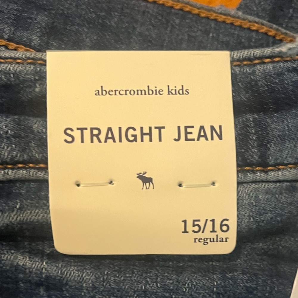 NWT boys jeans Abercrombie size 15/16.